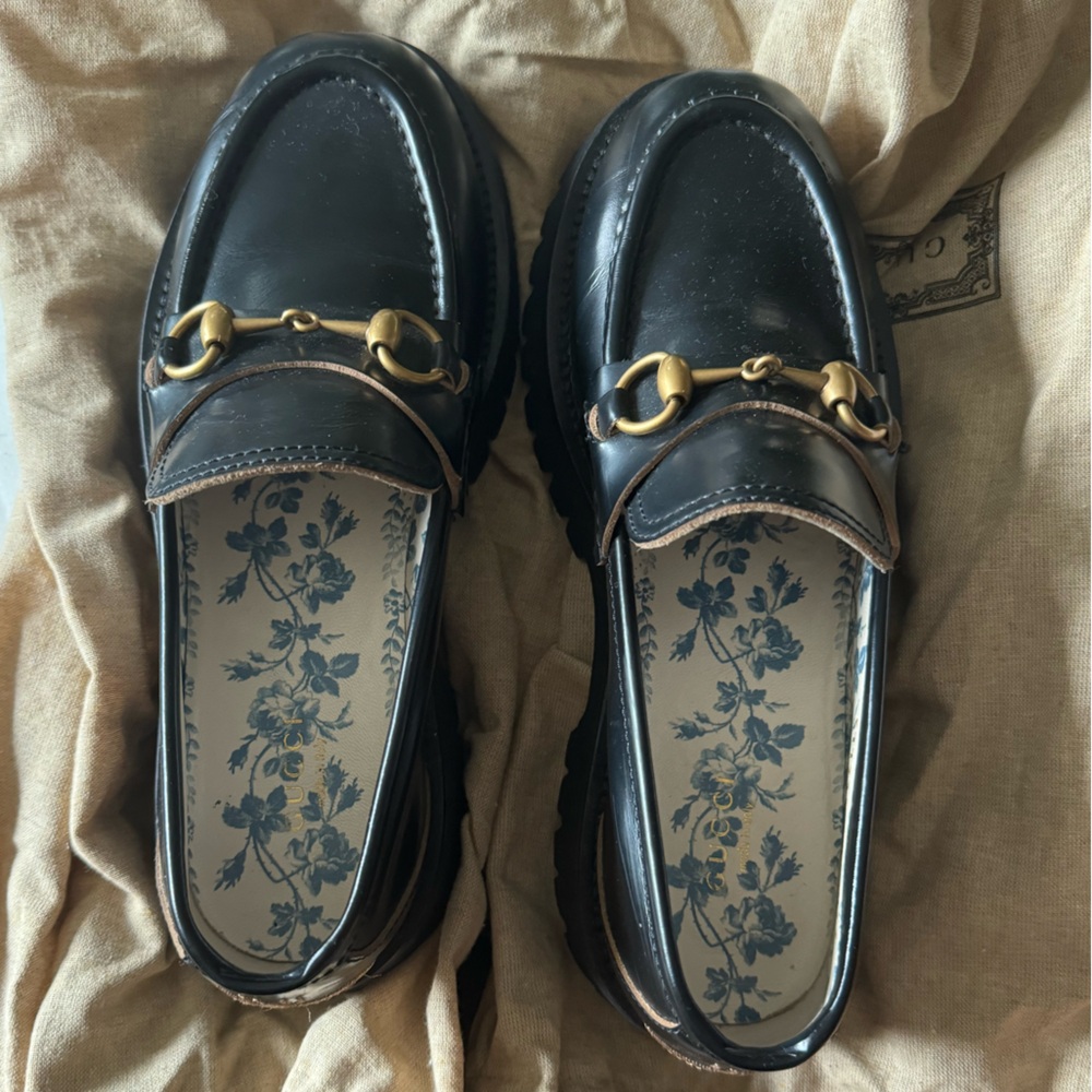 Beautiful leather lug sole Gucci Horsebit Loafers